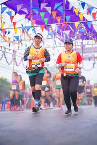 BIB: 15463, 15828
                            <button type="button" onclick="openModal(9942898)" class="btn btn-primary btn-sm float-right btn-popup" data-toggle="modal" data-target=".modal-high-quality">
                        <i class="fas fa-shopping-cart"></i> Add to Cart
                    </button>
                                            <button type="button" onclick="isThisMe(9942898, true)" class="btn btn-success btn-sm float-right btn-popup btn-isme hidden" data-toggle="tooltip" data-placement="bottom" title="นี่คือรูปของคุณใช่ไหม คลิกที่นี่เพื่อเอาเข้าอัลบั้ม">
                        <i class="fas fa-plus"></i> Add to album
                    </button>
                    <button type="button" onclick="isThisMe(9942898, false)" class="btn btn-warning btn-sm float-right btn-popup btn-isnotme hidden">
                        <i class="fas fa-ban"></i> Remove from album
                    </button>